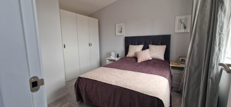 Mockba Verona on Saltmarshe Park Bedroom