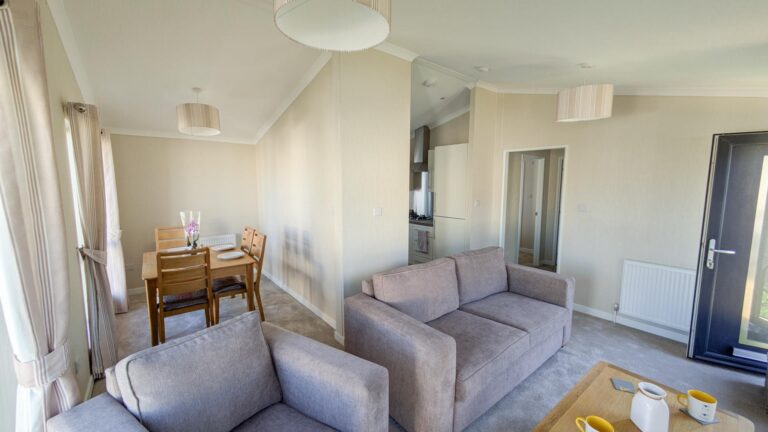 Omar Newmarket on Oakfield Park Dining-Living New