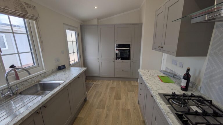 29 Willerby Hazlewood Kitchen