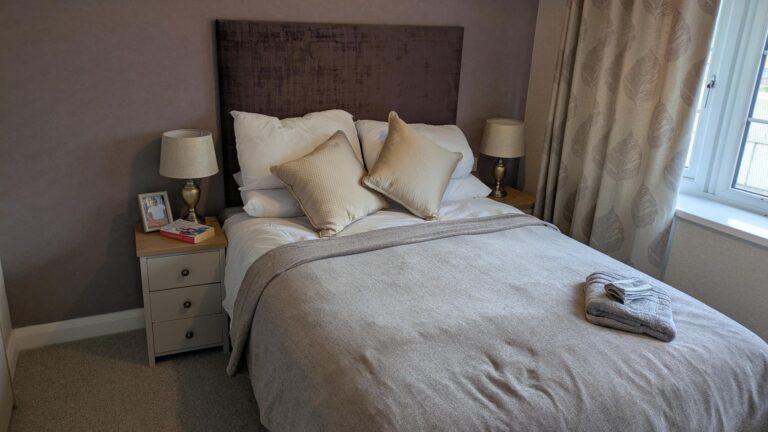 ECS43 Willerby Hazlewood in Saltmarshe Castle Park Master