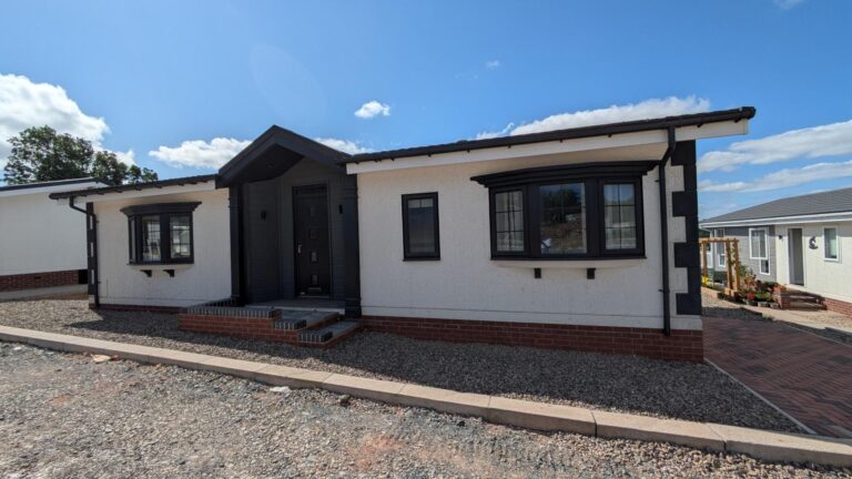 ECS43 Willerby Hazlewood in Saltmarshe Castle Park New Exterior