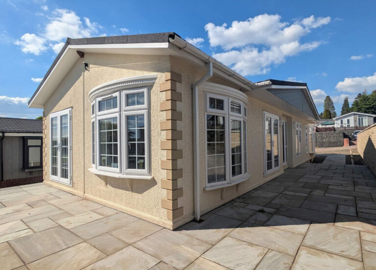 Omar Heritage on Saltmarshe Castle Park Main Exterior Image