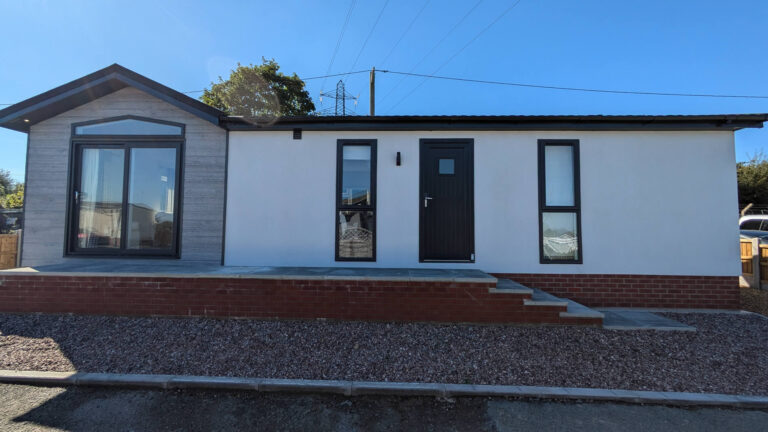 Tingdene Cosgrove in Willow Park Exterior