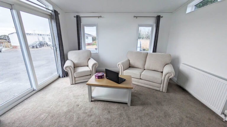Tingdene Cosgrove in Willow Park Lounge View 2