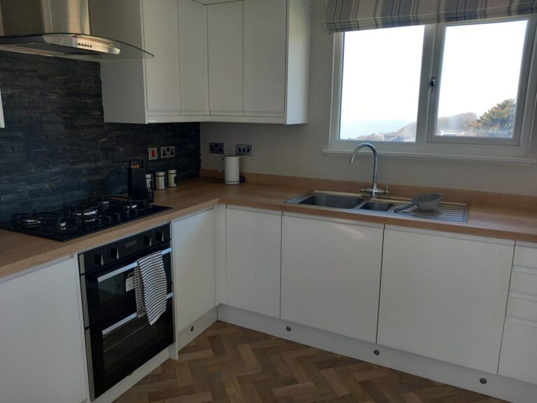 01 Willerby Delamere Kitchen