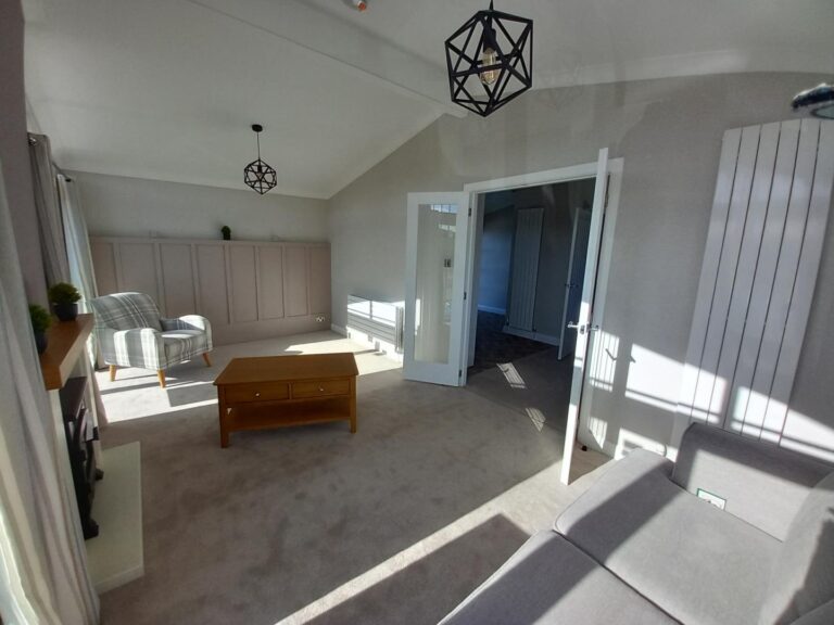 01 Willerby Delamere Living