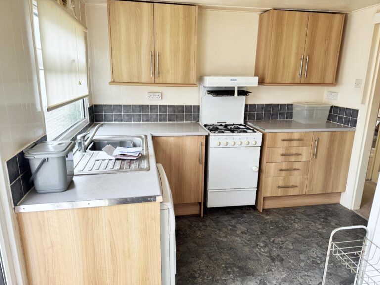 New 9 Preloved Bannister Drive Kitchen