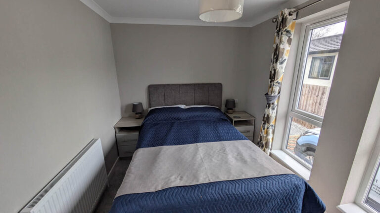 Omar Newmarket on Woodland Park - Bedroom