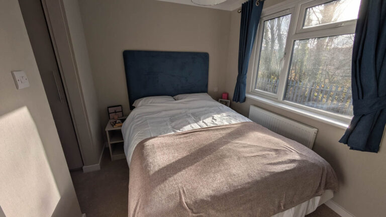 Omar Westbury on Westover Park - Bedroom View 3