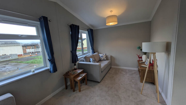 Omar Westbury on Westover Park - Lounge