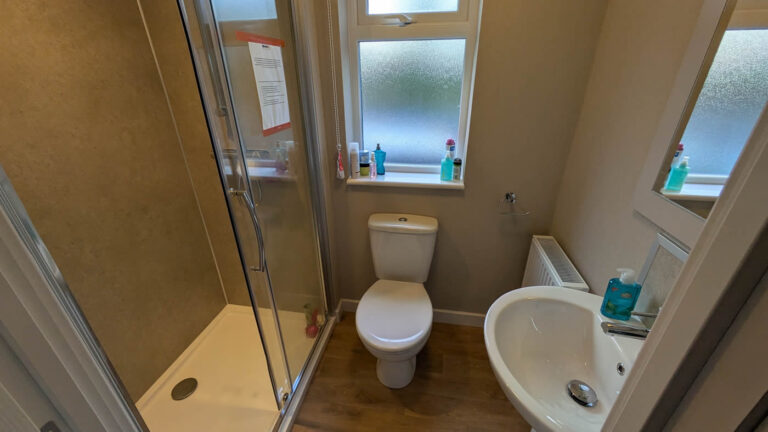 Omar Westbury on Westover Park - Shower Room