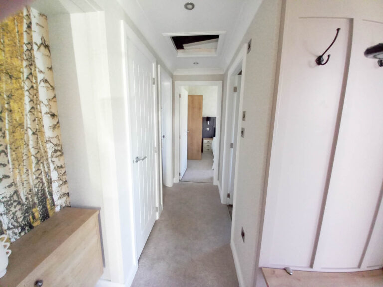 01 Tranquility Park Willerby Delamere Hallway