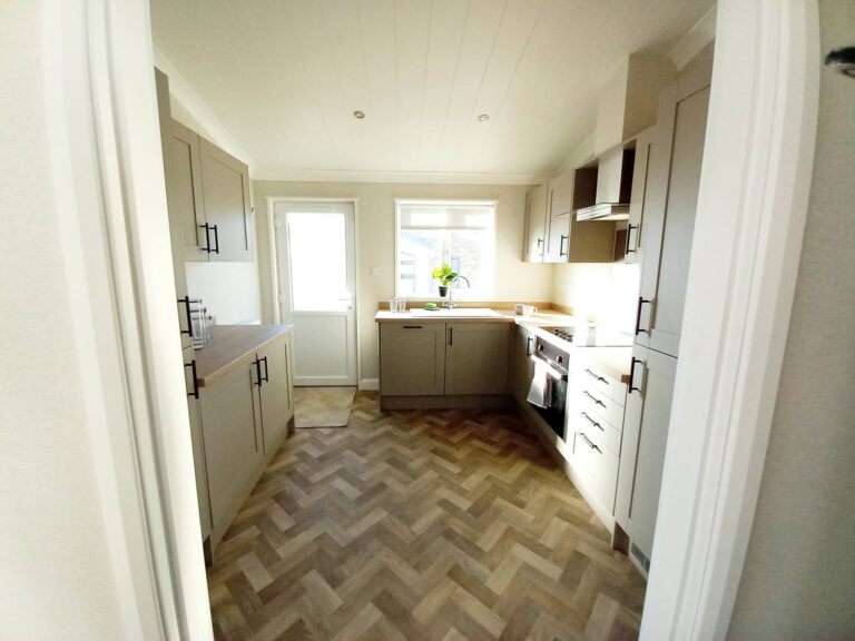02 Willerby Kingswood Kitchen View