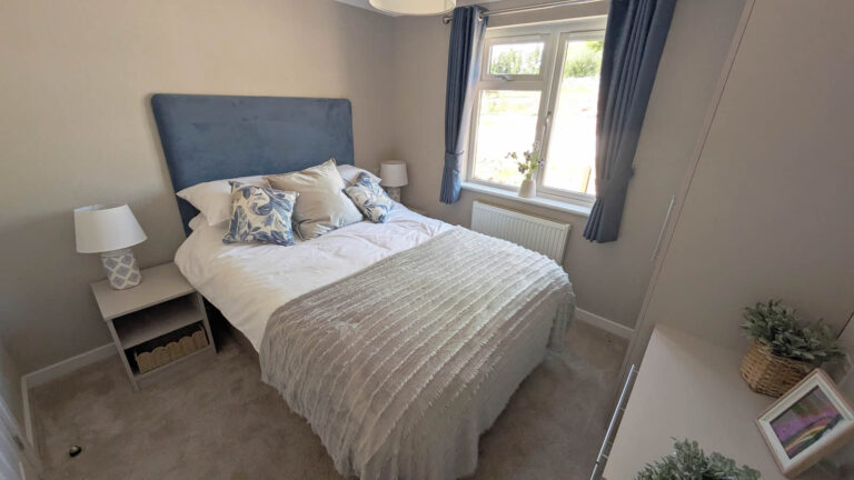 39 ECS Omar Westbury Double Bedroom