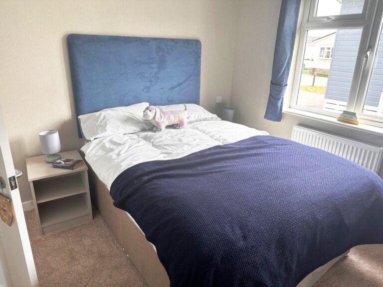 New 35 Omar Westbury Bedroom.