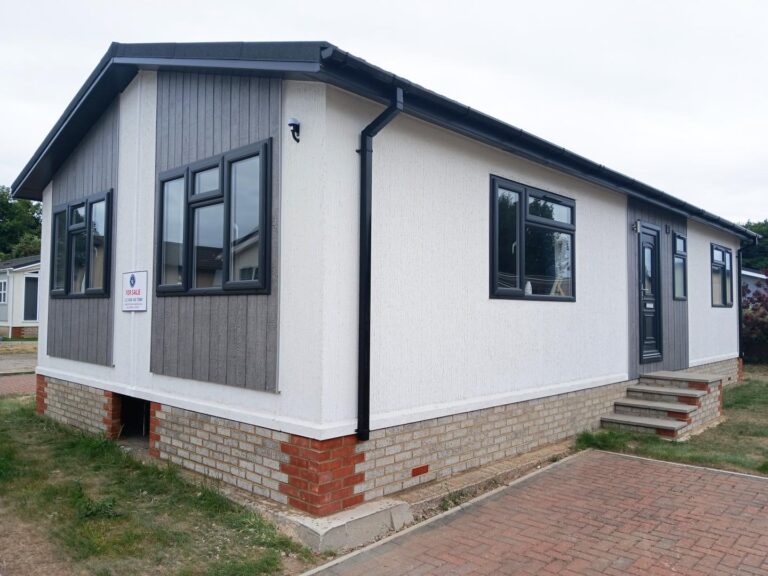 New 35 Omar Westbury Exterior