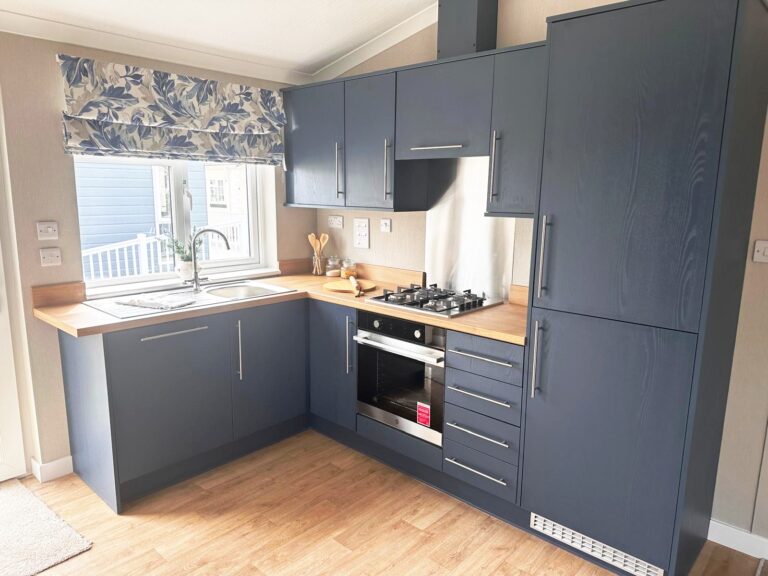 New 35 Omar Westbury Kitchen.