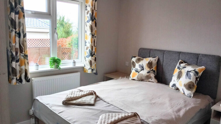 Omar Newmarket in Cornwall Double Bedroom