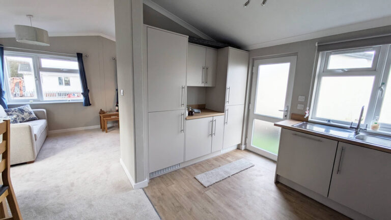Omar Westbury on Westover Park - Kitchen View