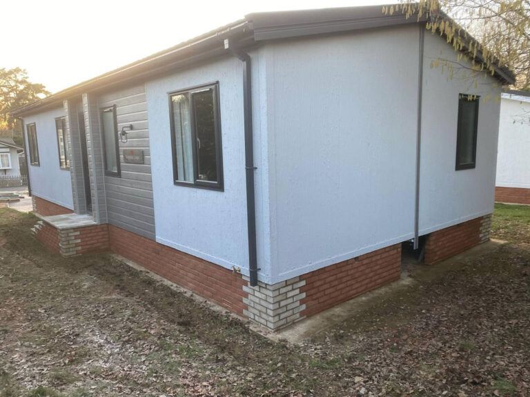 04 Pemberton Kingsdale Exterior Side