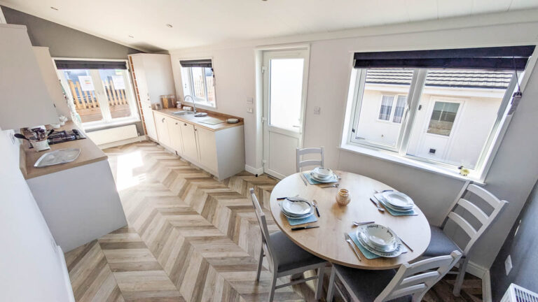 Willerby New Forest on Saltmarshe Park Herefordshire - Dining Area