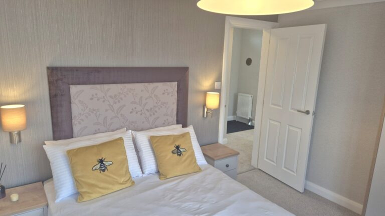 Park Home on Beechfield Park West Sussex - Double Bedroom