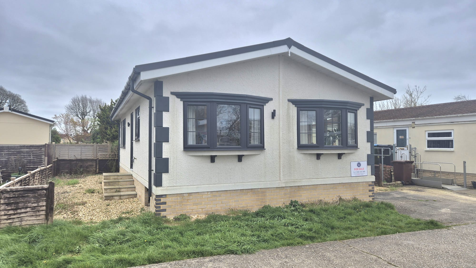 Park Home on Beechfield Park West Sussex - Exterior
