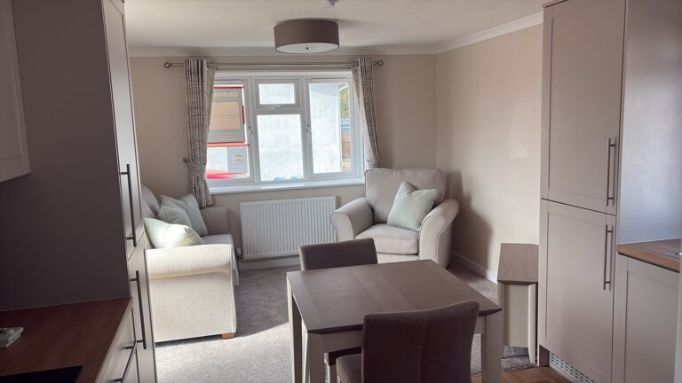 1 bedroom Omar Regency Living
