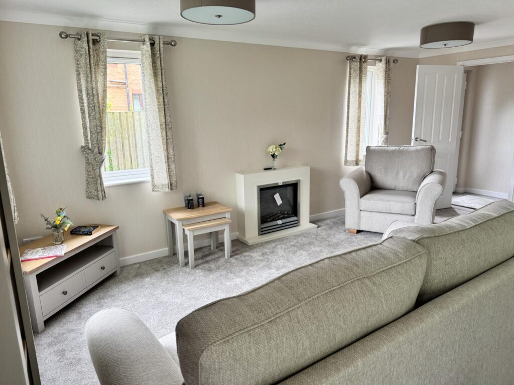 40x18 Omar Regency in Penwortham Living