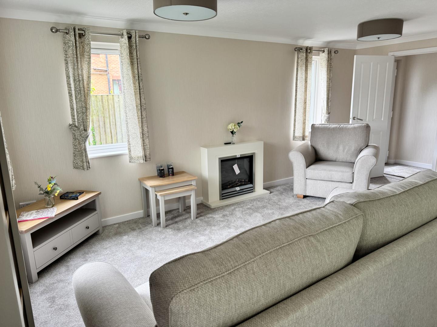 40x18 Omar Regency in Penwortham Living