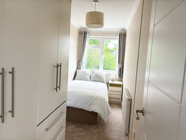 81 Blueleighs Park Omar Newmarket Bedroom Cupboards