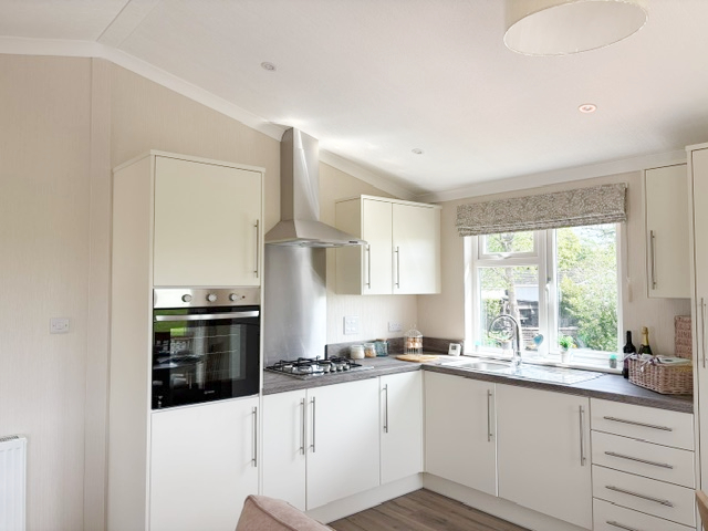 81 Blueleighs Park Omar Newmarket Kitchen