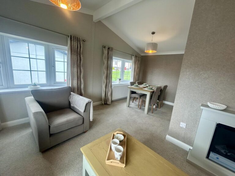 32 Tranquility Park Willerby Hazelwood New Lining-Dining