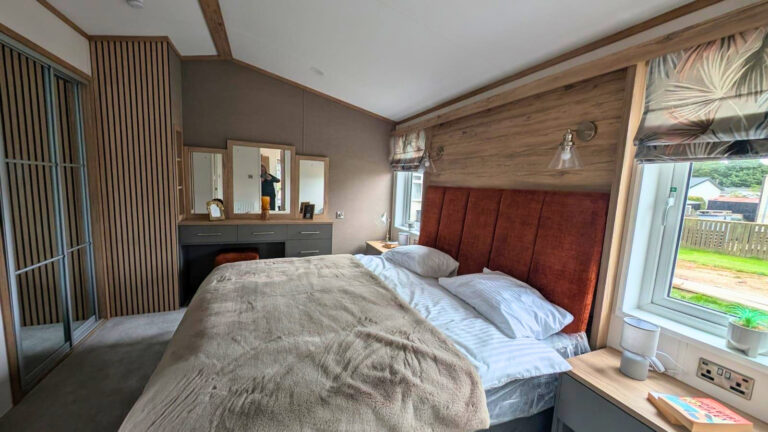 Regal Autograph on Angel of the North Park - Master Bedroom