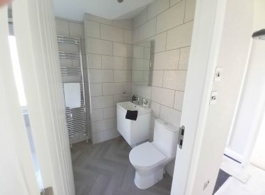 01 Tranquility Park Willerby Delamere Bathroom
