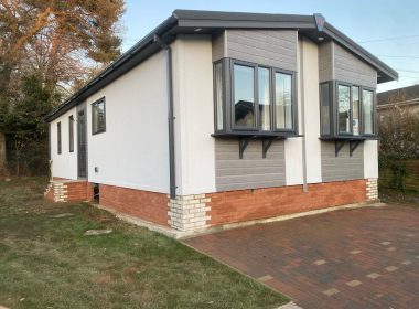 04 Pemberton Kingsdale Exterior Main