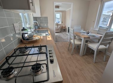 1 bedroom Omar Regency Dining
