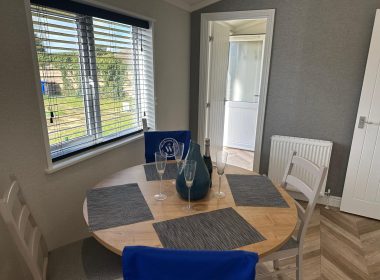 16 Willerby New Forest in Rookery Dining