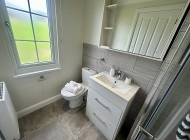 32 Tranquility Park Willerby Hazelwood New Bathroom
