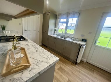 32 Tranquility Park Willerby Hazelwood New Kitchen...