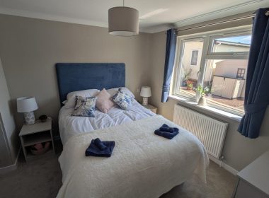 39 ECS Omar WEstbury Bedroom2