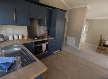 39 ECS Omar WEstbury Kitchen