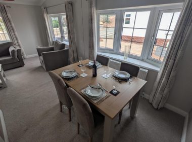 ECS43 Willerby Hazlewood in Saltmarshe Castle Park Dining