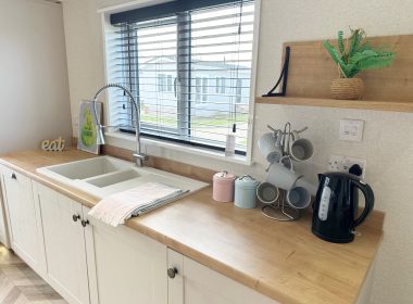New 45x20 Willerby New Forest Kitchen