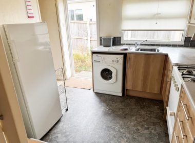 New 9 Preloved Bannister Drive Kitchen.
