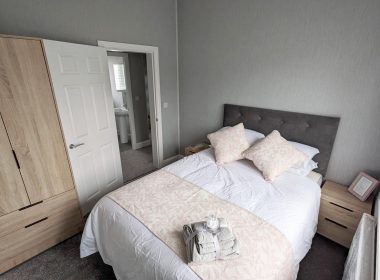New Jans Modular on Saltmarshe Castle Bedroom