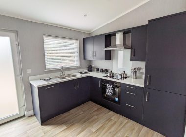New Jans Modular on Saltmarshe Castle Kitchen
