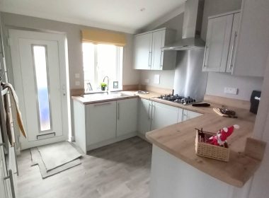 Omar Newmarket in Cornwall Kitchen View 2