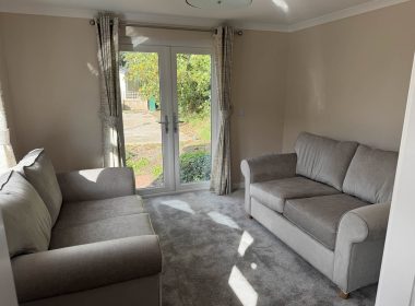 Omar Regency on Penwortham Park - Lounge