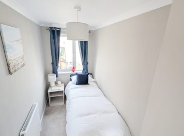 Omar Westbury in Durham Bedroom2